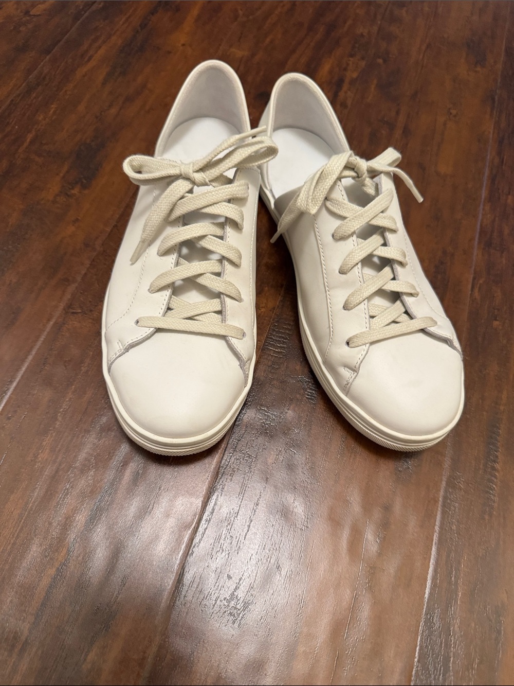 Freda Salvador white Low-Top Lace-Up Sneakers